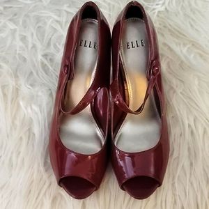 EllE❤3/$20. heels open toe